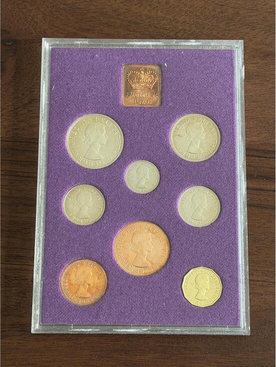 1970 Elizabeth R UK 8 Coin Proof Set Royal Mint Sealed Coins